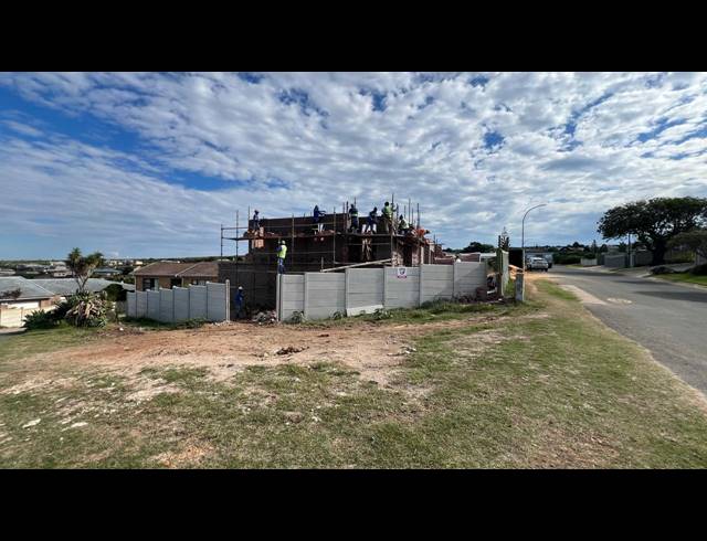 3 BEDROOM DUET FOR SALE IN DANA BAY